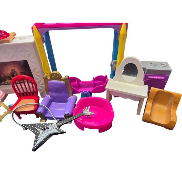 Dollhouse Furniture Toy Large Lot Mixed Scales - Picture 7 of 10